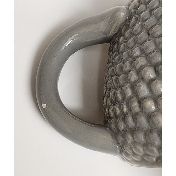 3D Porcupine 6 Coffee Mugs 16 oz /Tea Cup Hand Painted Gray Beige Stoneware New - Picture 9 of 11